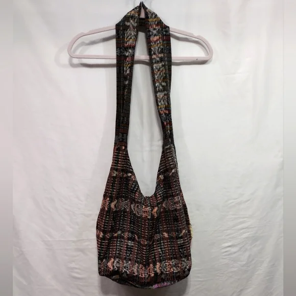 SOLD Women's Southwestern Floral Embroidery Boho Crossbody Bag - Picture 6 of 8